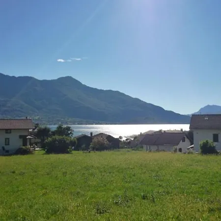Tschuetta Ferienhaus * Sorico